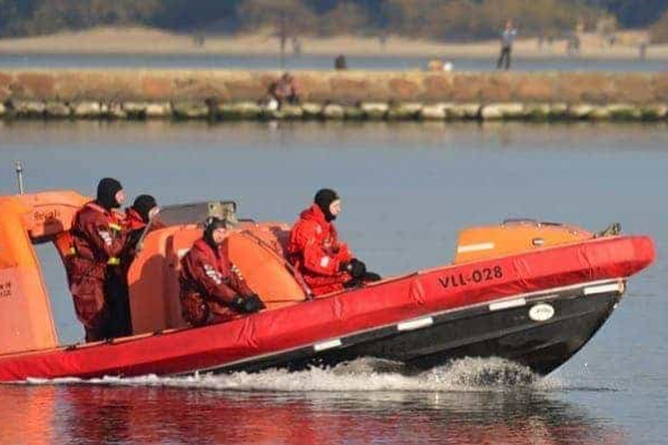 STCW 2010 FAST RESCUE BOAT REFRESHER TRANING