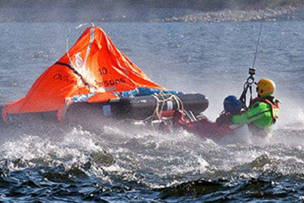 STCW 2010 LIFERAFT REFRESHER TRANING